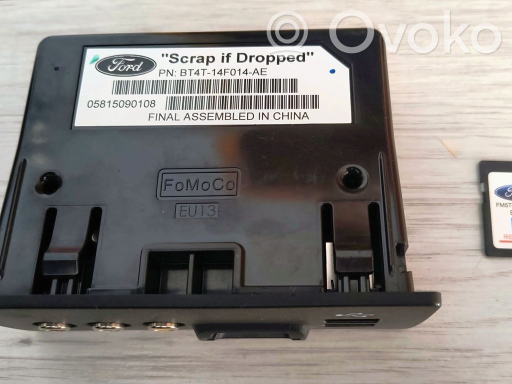 USB jungtis   BT4T14F014AE,FM5T19H449FC,BT4T14F014AE,FM5T19H449FC