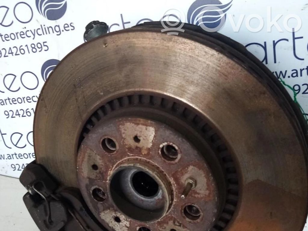 Mazda 5 Achsschenkel vorne 