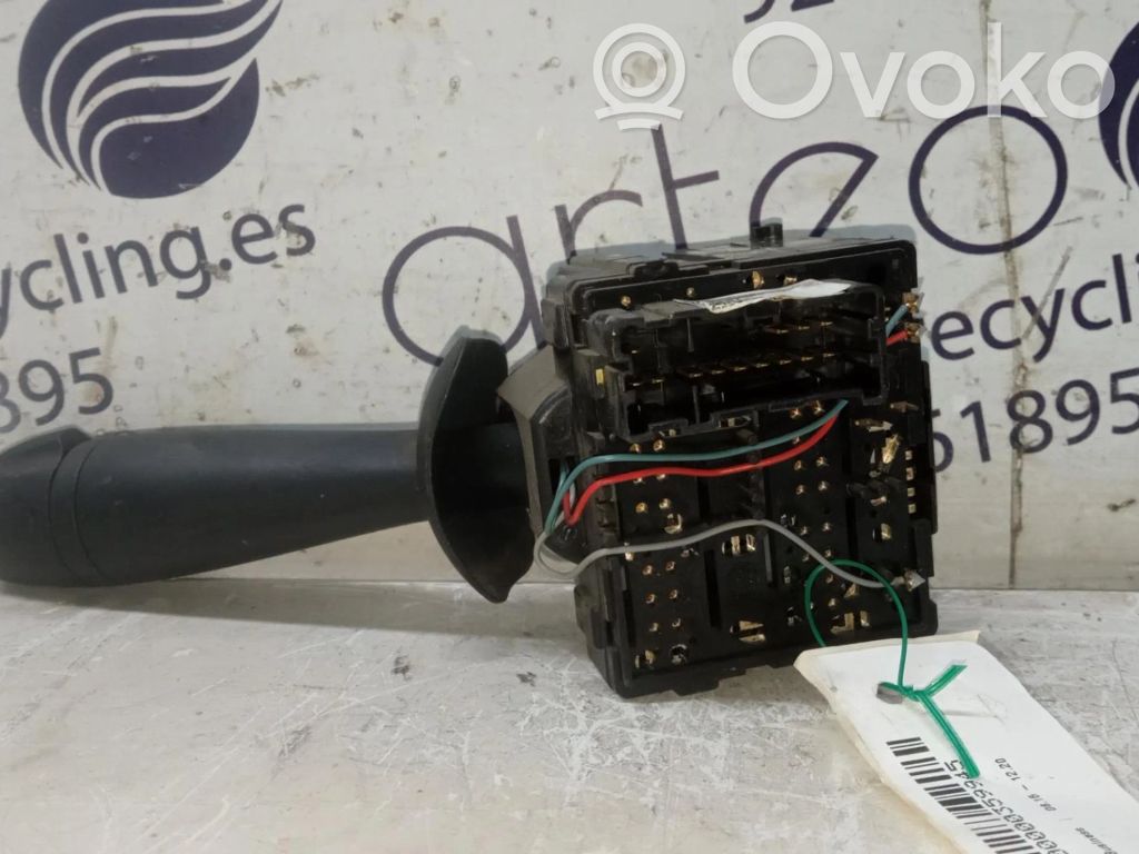 Renault Clio III Wiper switch 
