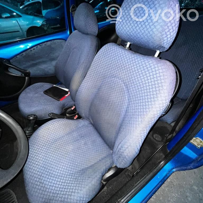 Asiento delantero del conductor