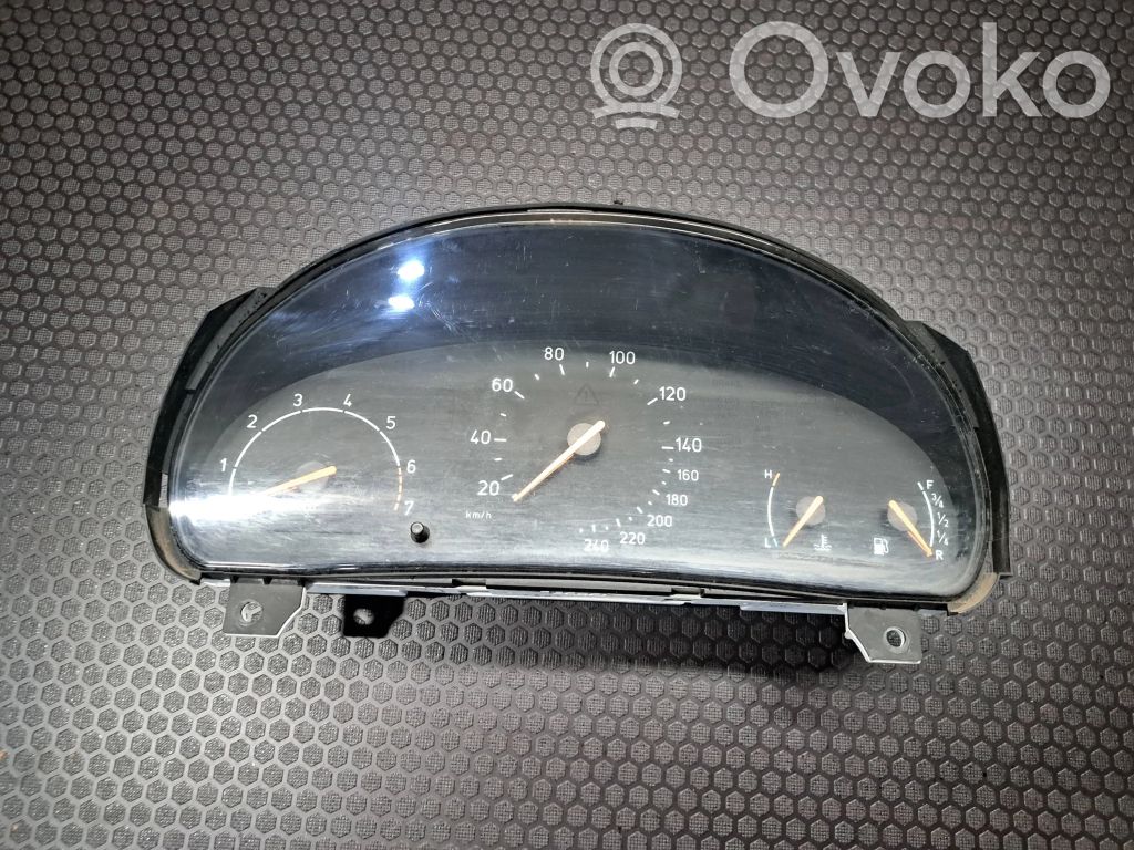 Saab 9-5 Spidometrs (instrumentu panelī) 
