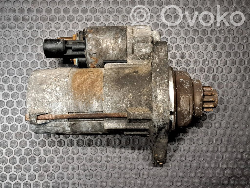Volkswagen PASSAT B6 Motor de arranque 