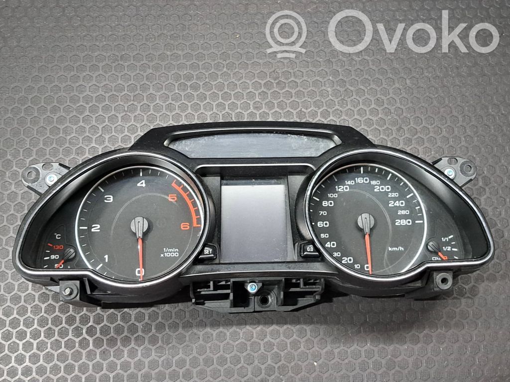 Audi A5 8T 8F Speedometer (instrument cluster) 