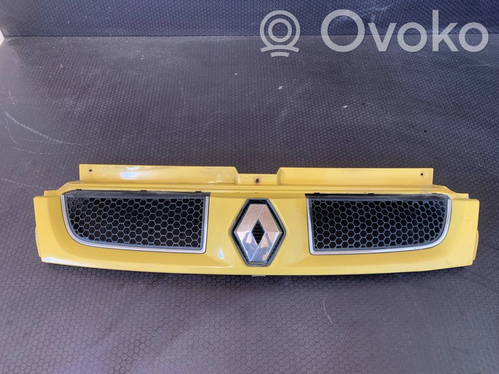Renault Trafic II (X83) Etupuskurin ylempi jäähdytinsäleikkö 