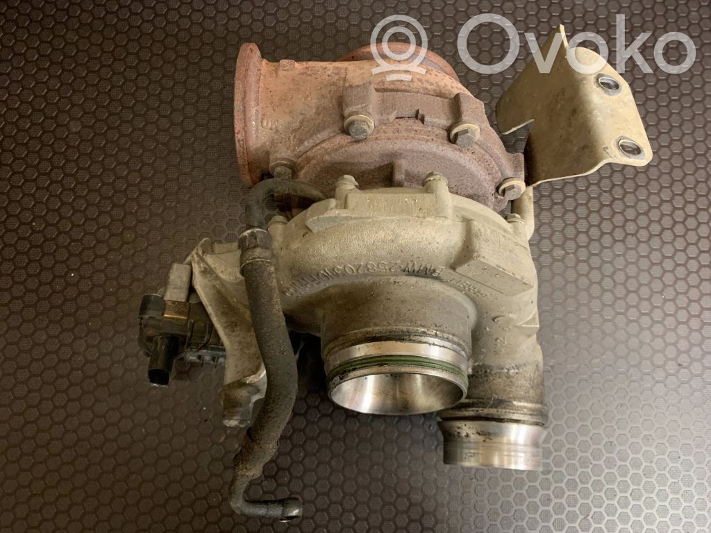 BMW 5 F10 F11 Turbina 