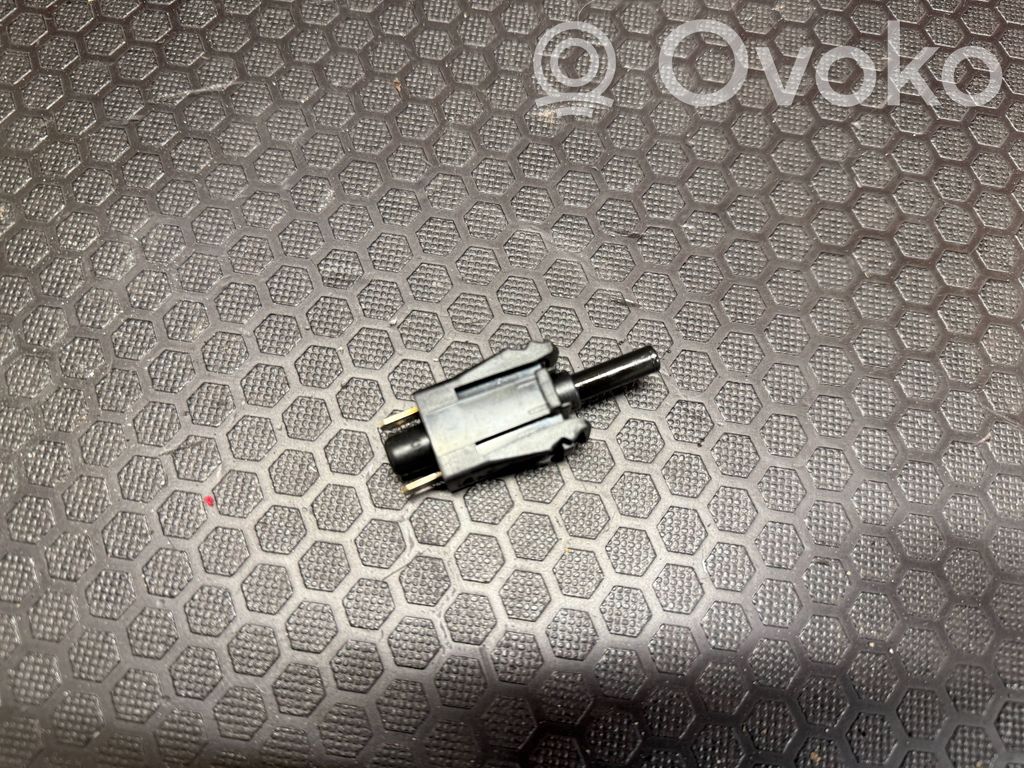 Mercedes-Benz C W203 Brake pedal sensor switch 