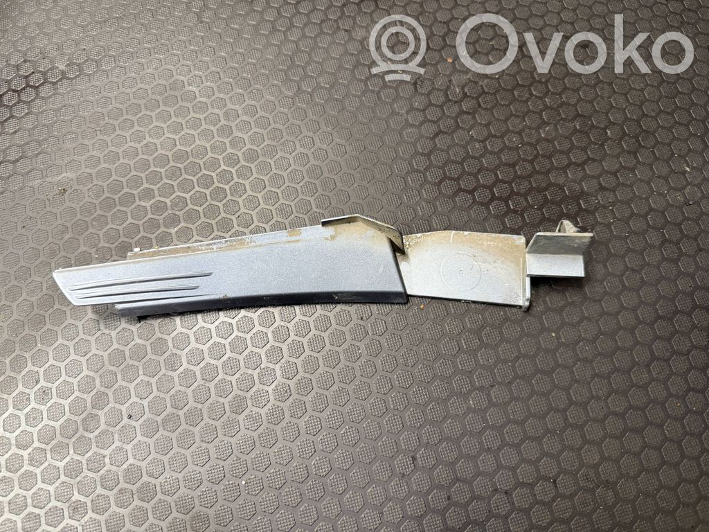 Opel Zafira B Verkleidung Kotflügel 