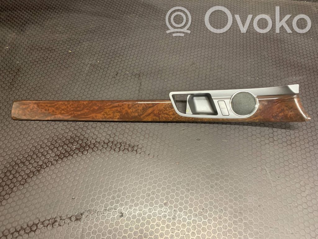 Volkswagen Phaeton Front door trim bar 