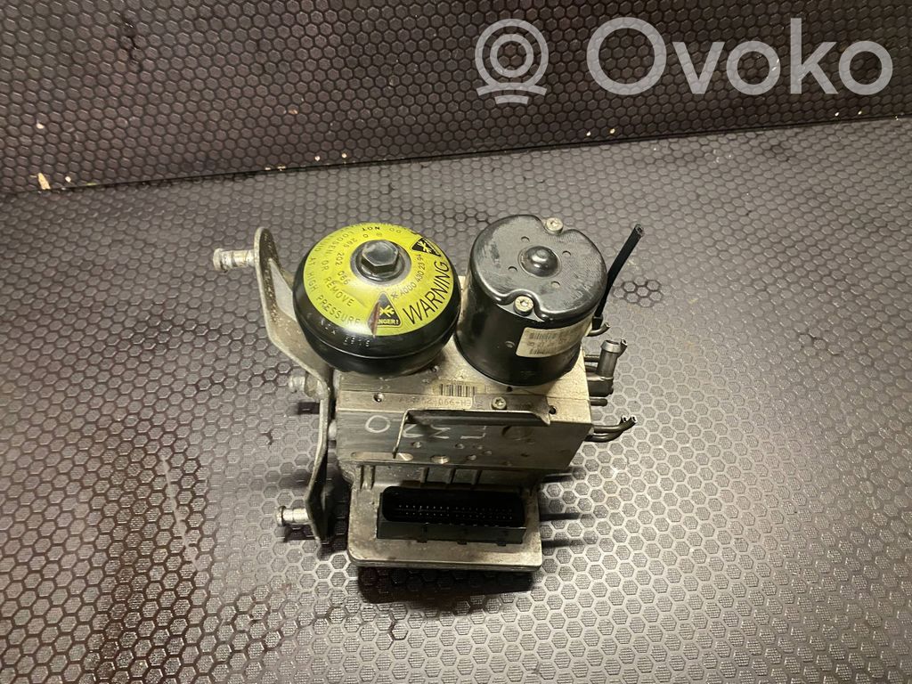Mercedes-Benz E W211 ABS Pump 