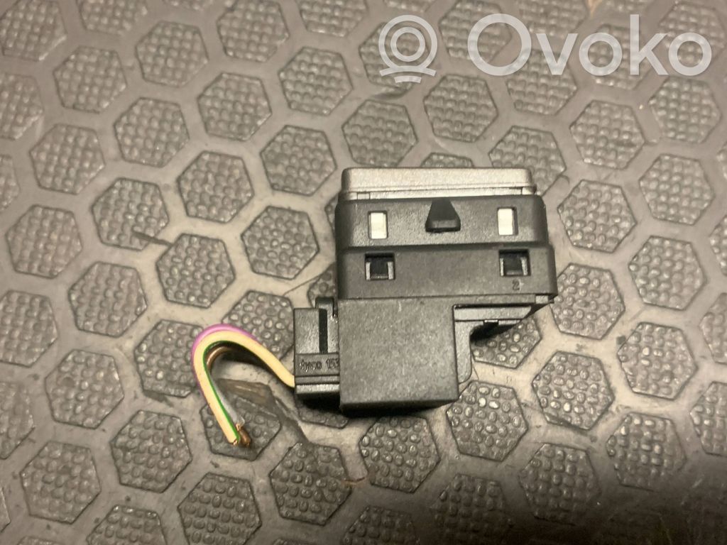 Volkswagen Phaeton Interruptor de la calefacción de la luna/parabrisas 