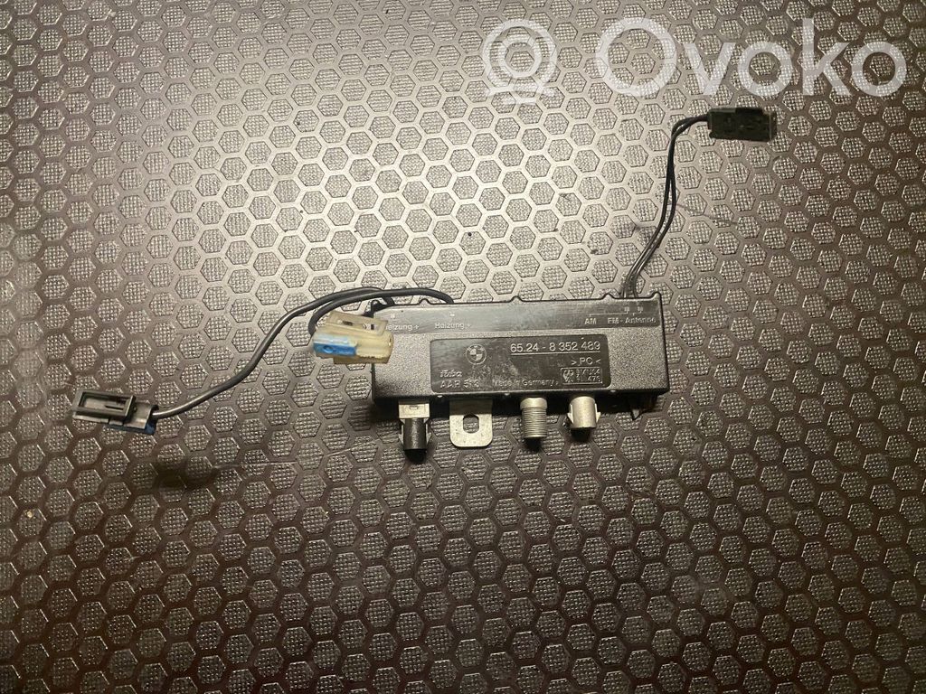 BMW 5 E39 Antenos stiprintuvas 