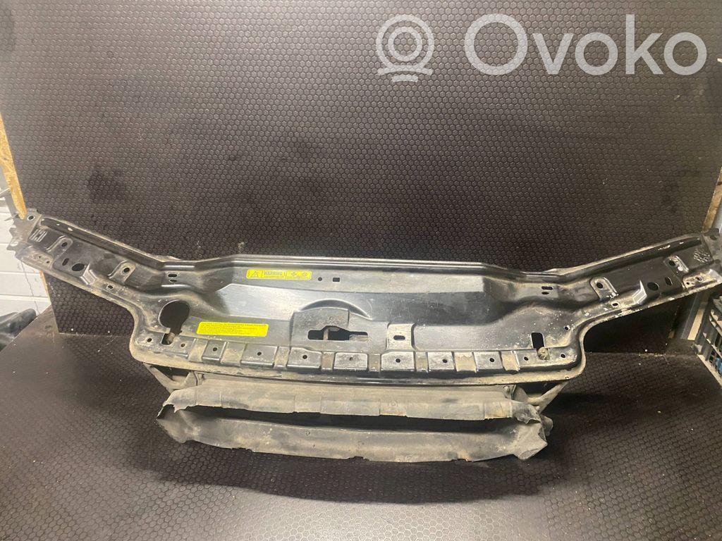 Volvo S80 Radiatoru panelis 