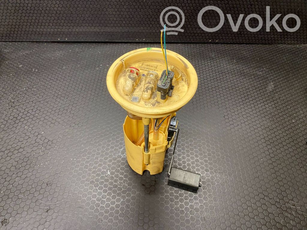 Bomba interna de combustible   A2C53255288