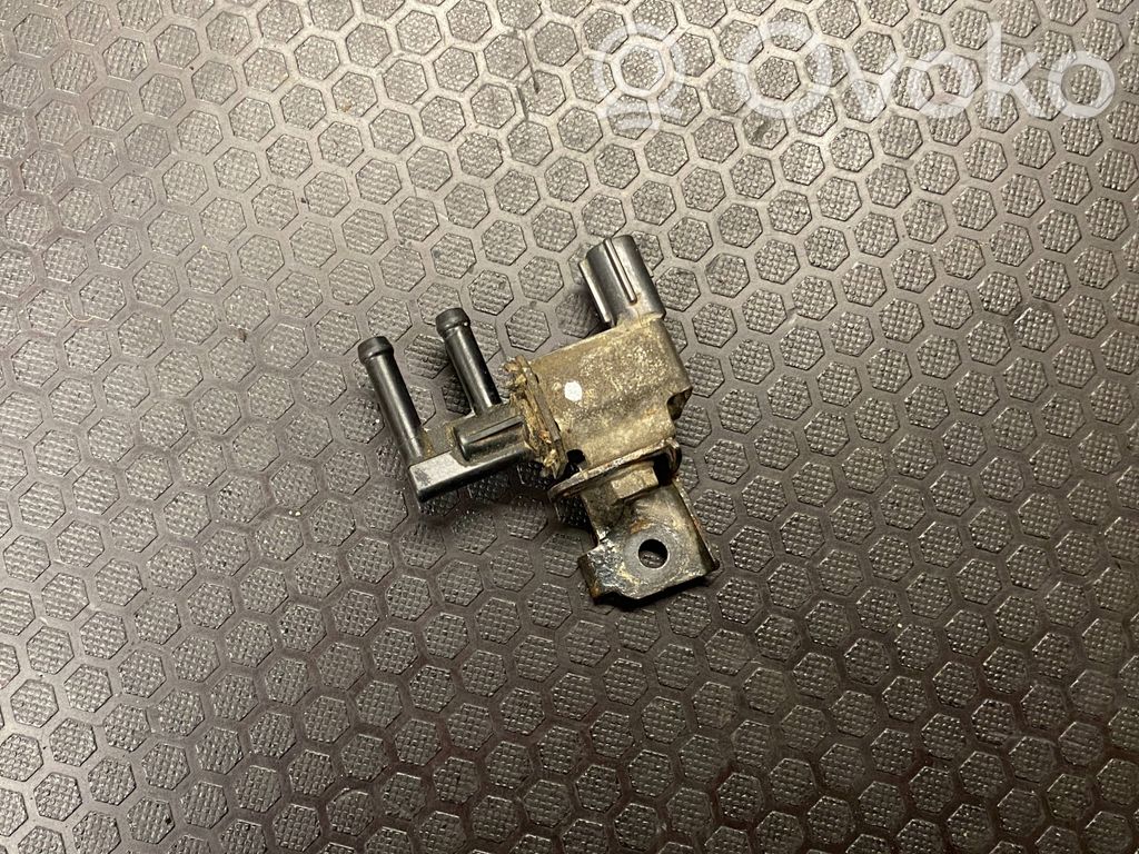 Suzuki Swift I Turbo solenoid valve 