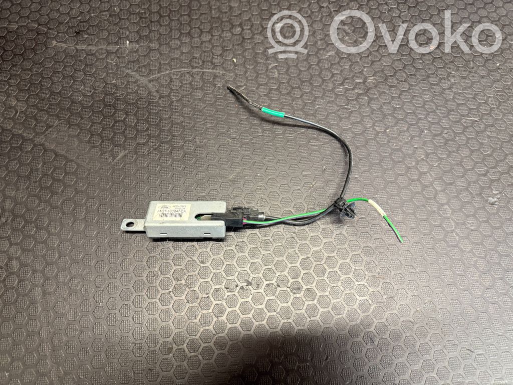 Ford S-MAX Antenos stiprintuvas 