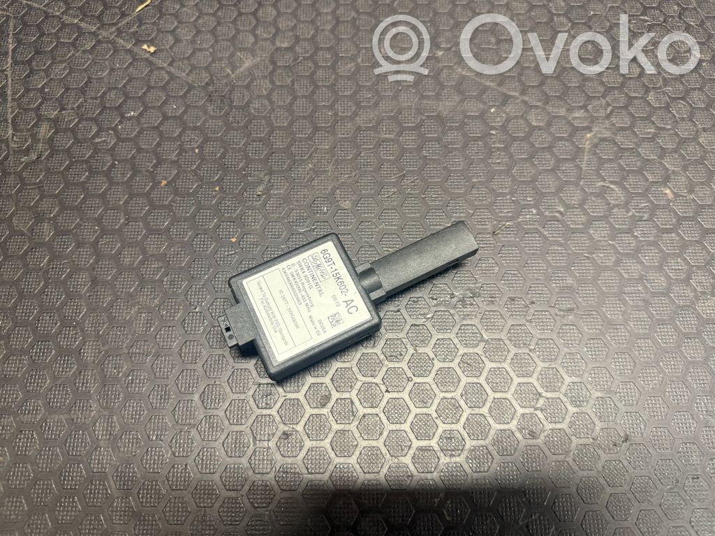 Jaguar XF X250 Aerial antenna amplifier 