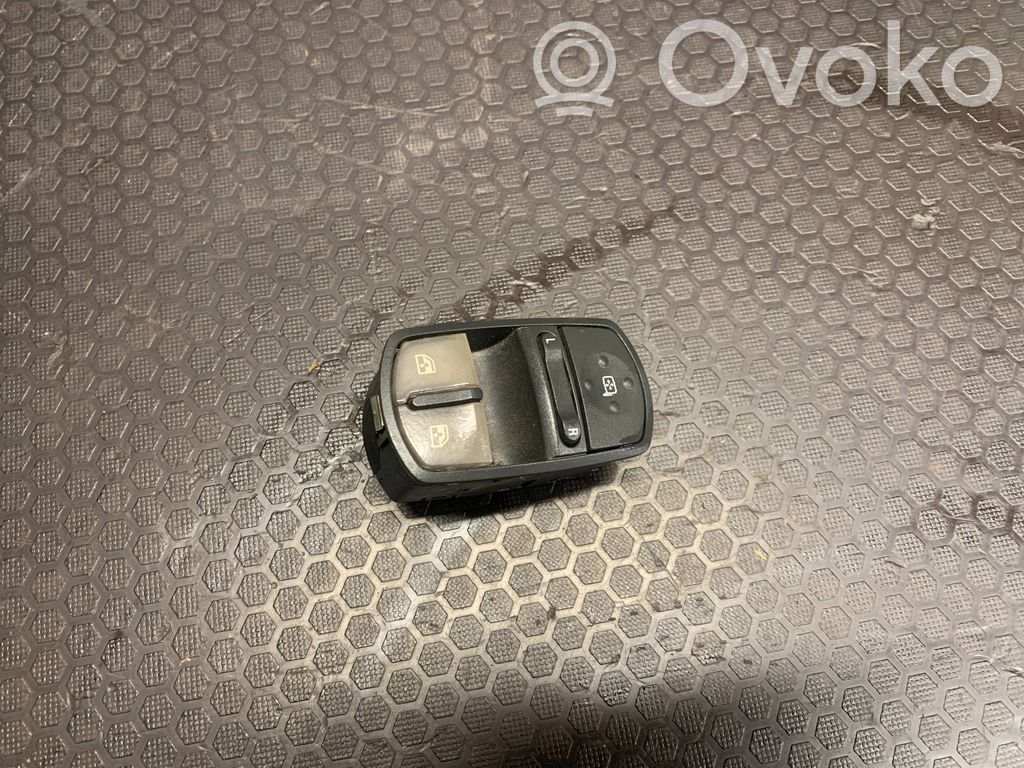 Opel Corsa D Electric window control switch 