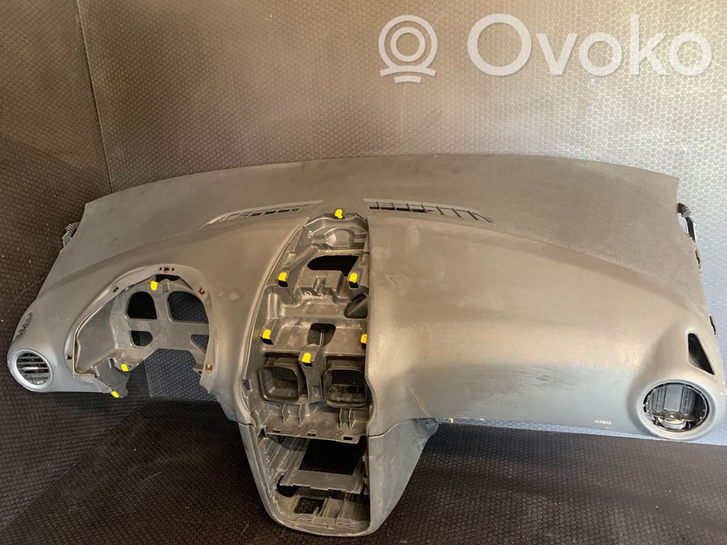 Opel Corsa D Панель 