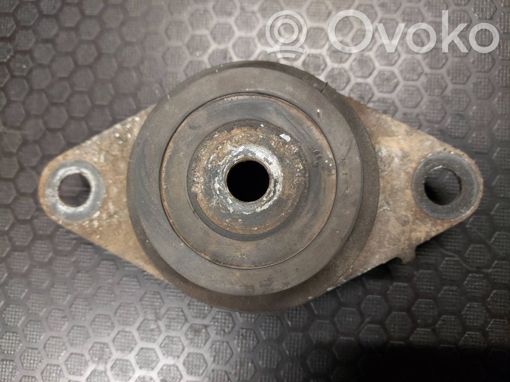 Renault Espace III Gearbox mount 