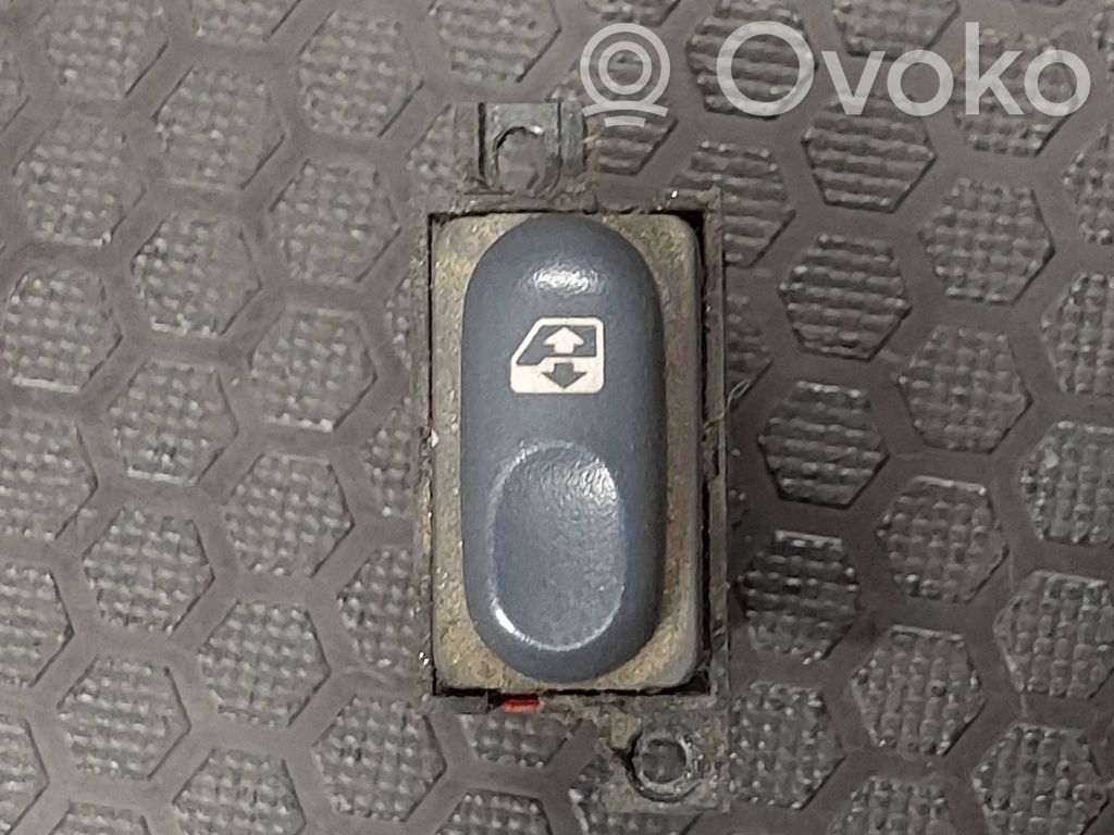 Renault Espace III Electric window control switch 