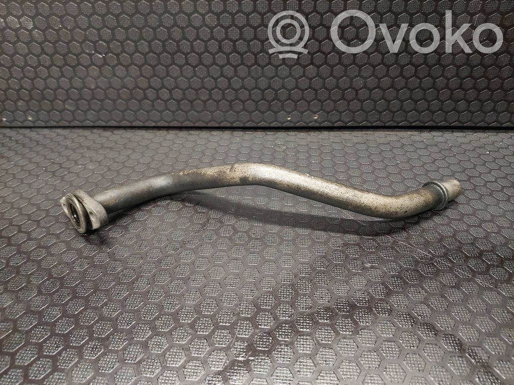 Mercedes-Benz C W204 Turbo turbocharger oiling pipe/hose 