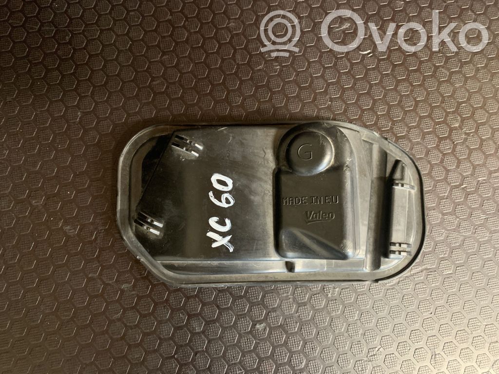 Volvo XC60 Deckel Abdeckung Scheinwerfer 