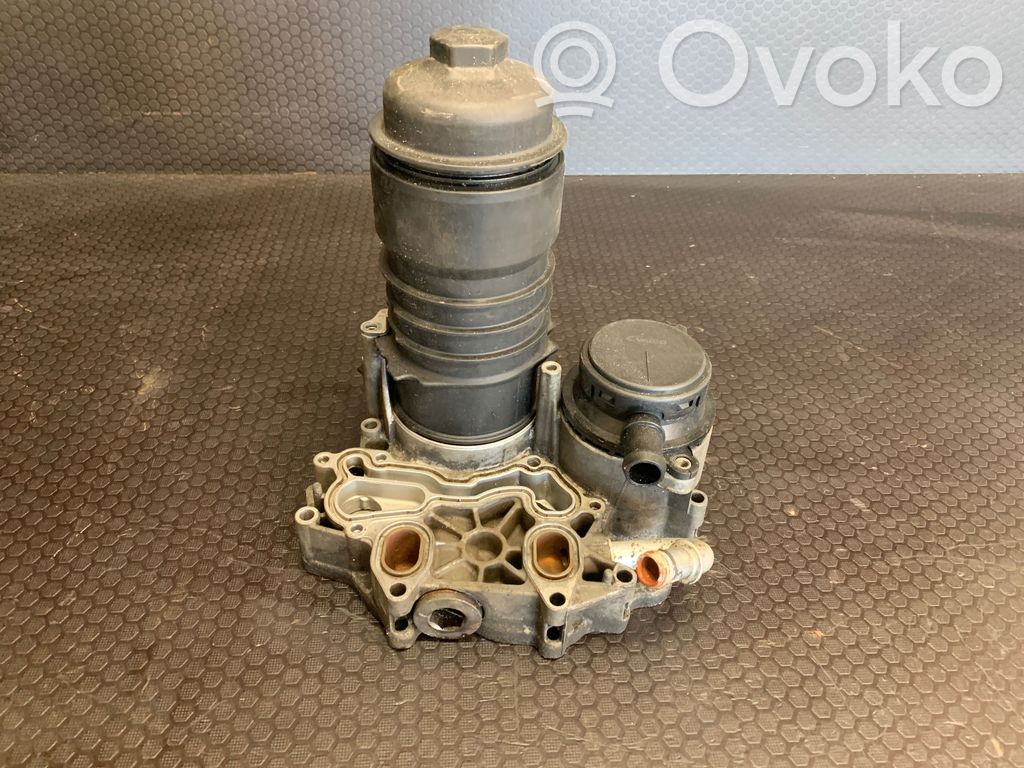 Audi A6 S6 C6 4F Oil filter mounting bracket 