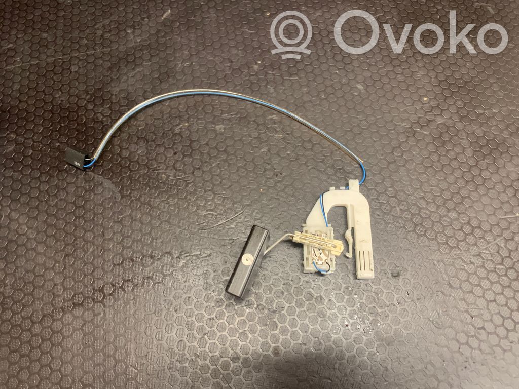 Volkswagen Phaeton Fuel level sensor 
