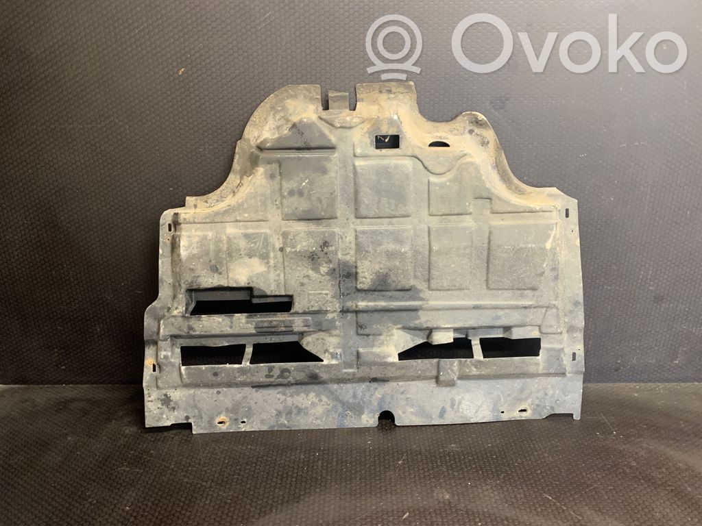 Opel Vivaro Variklio dugno apsauga 