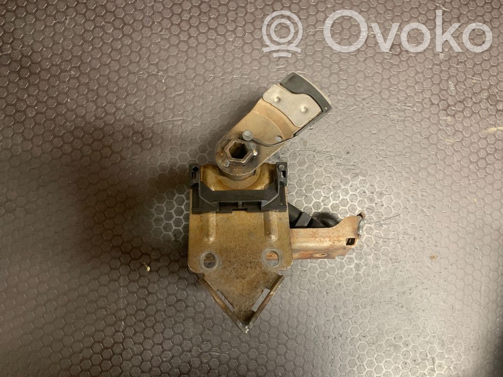 Volkswagen Touareg I Rankinio mechanizmas (salone) 