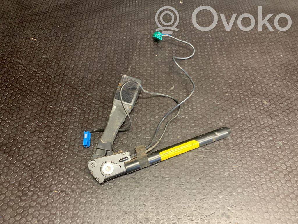 Opel Zafira B Hebilla del cinturón delantero 