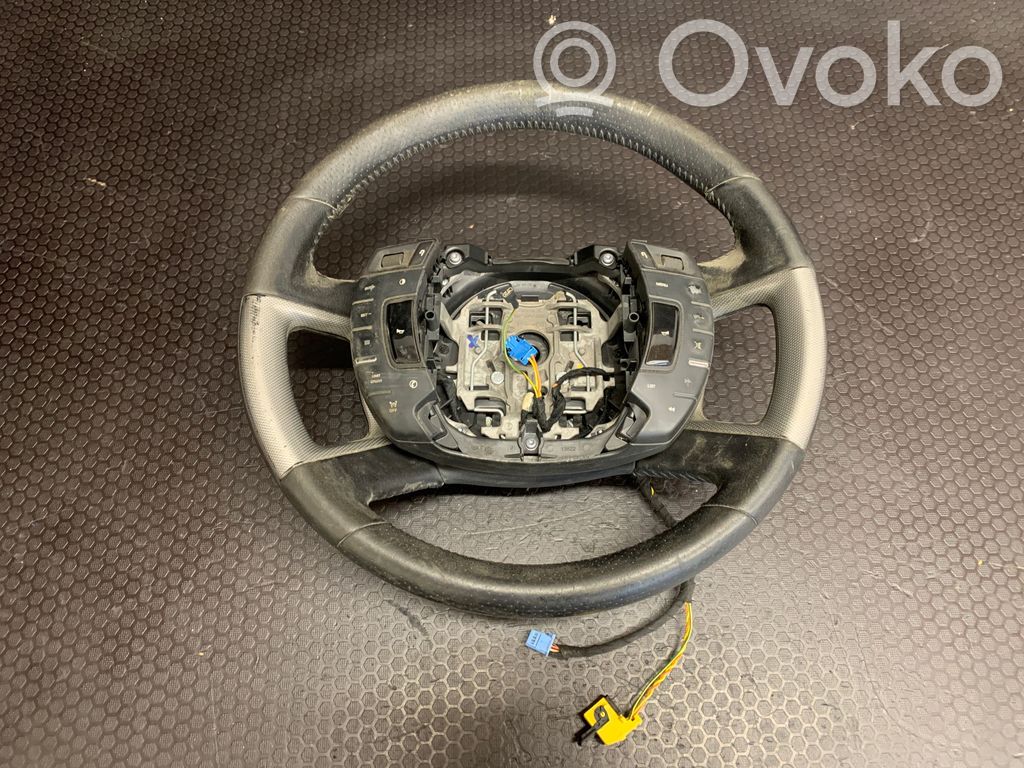 Lenkrad   609435700