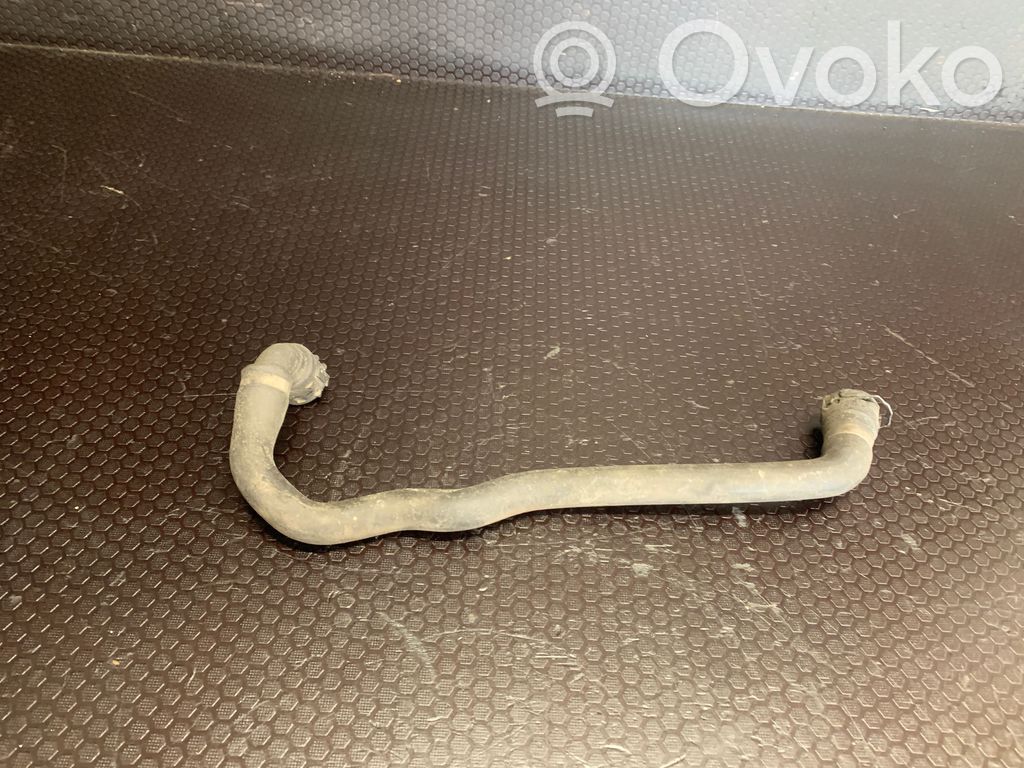 Engine coolant pipe/hose