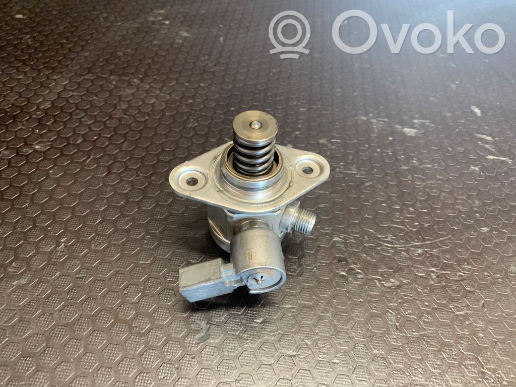 BMW 7 F01 F02 F03 F04 Pompa ad alta pressione dell’impianto di iniezione 
