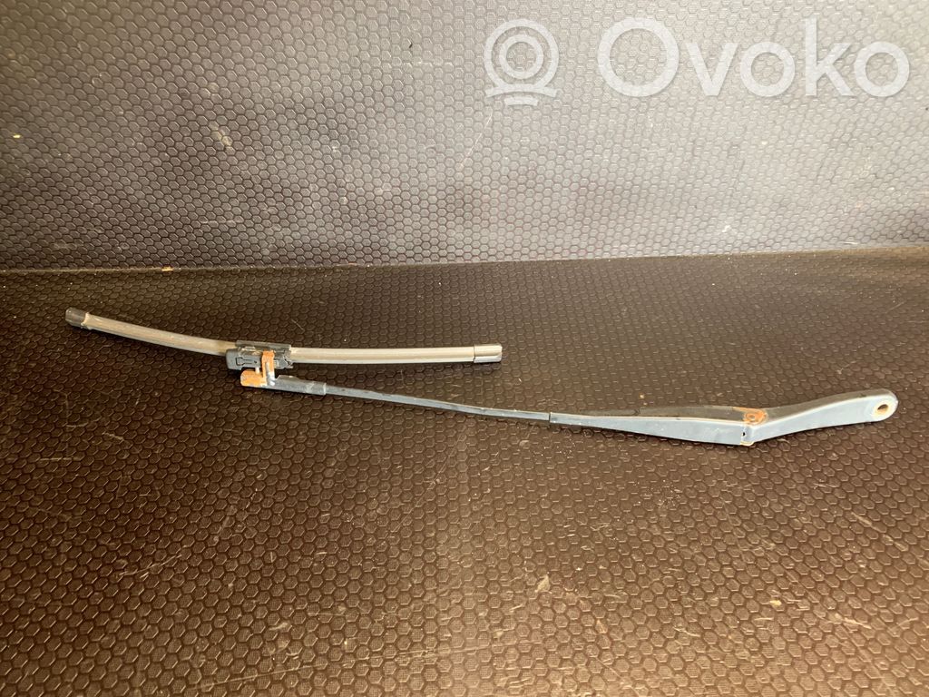 Opel Astra H Ramię wycieraczki szyby przedniej / czołowej 