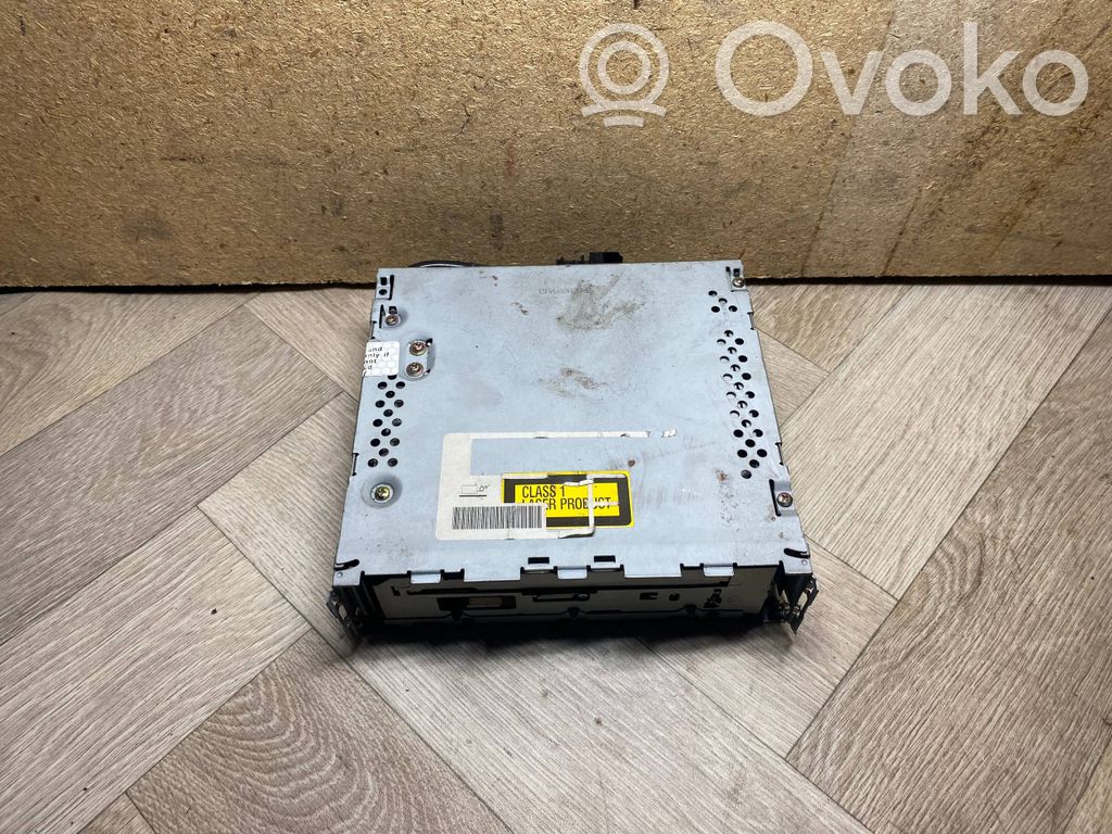 Audi A4 S4 B7 8E 8H CD/DVD changer 