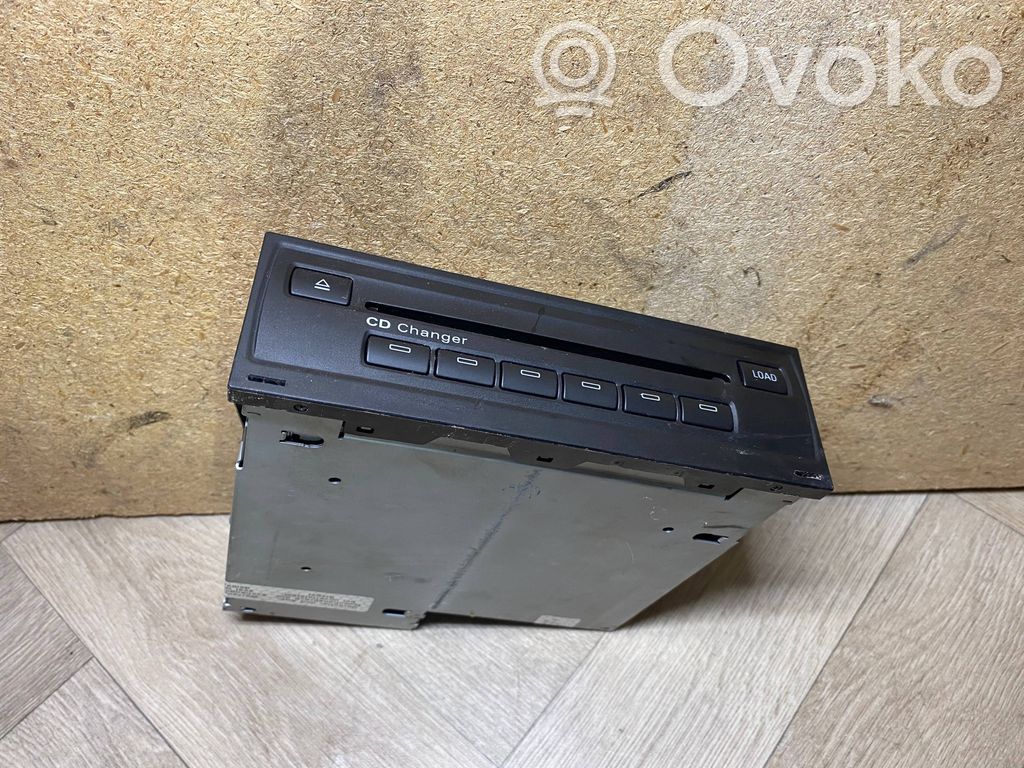 Audi A6 S6 C6 4F CD/DVD changer 