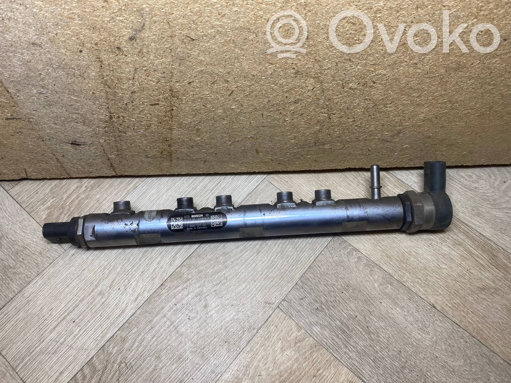 BMW 1 E81 E87 Polttoainepääputki 