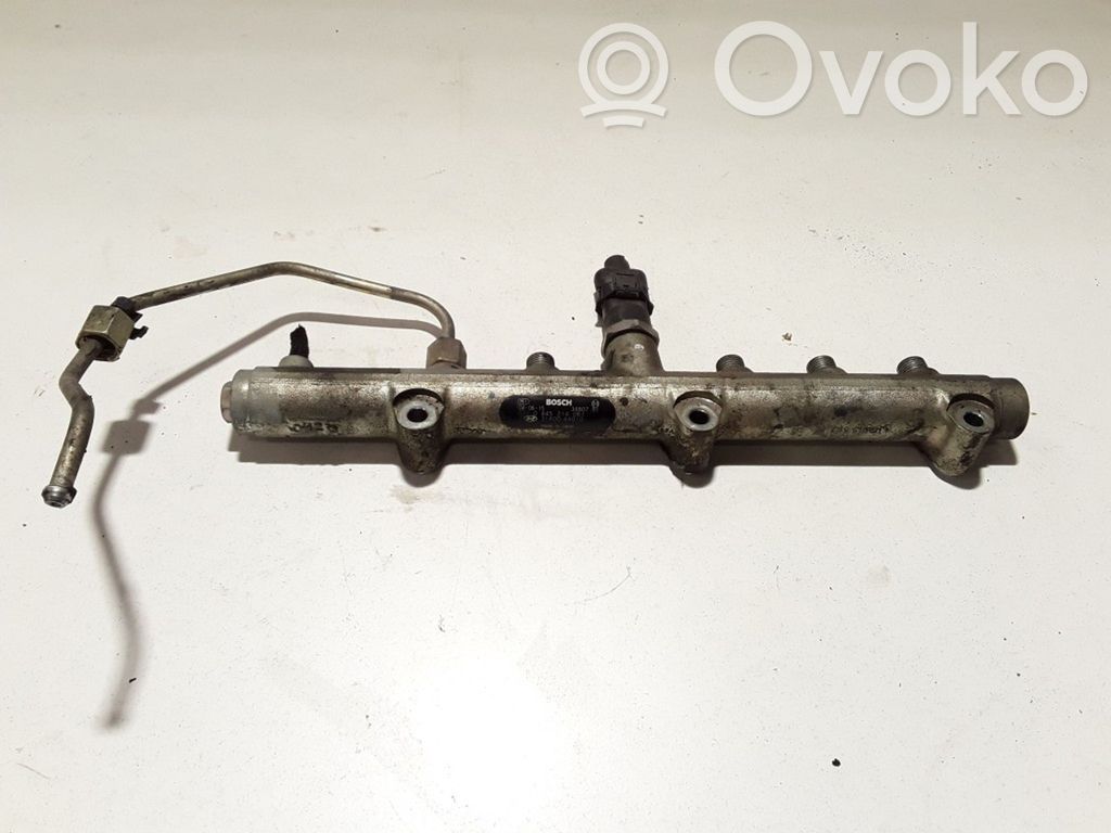KIA Sorento Tubo principal de alimentación del combustible 