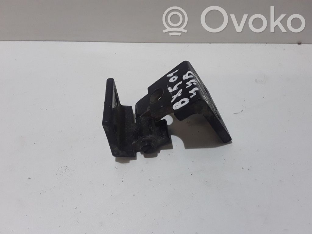 BMW X5 E53 Rear door upper hinge 
