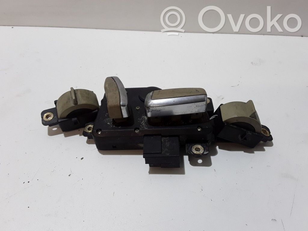 Interruptor de control del asiento   4E0959766C