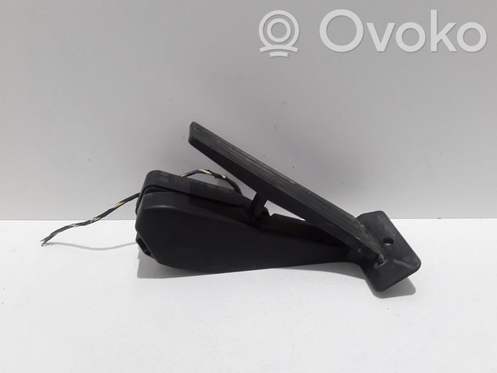 BMW X3 E83 Accelerator throttle pedal 