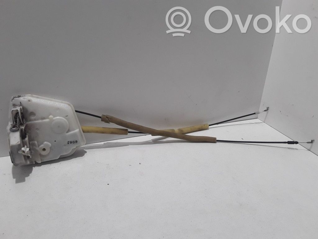 Mazda 2 Priekinė durų spyna 