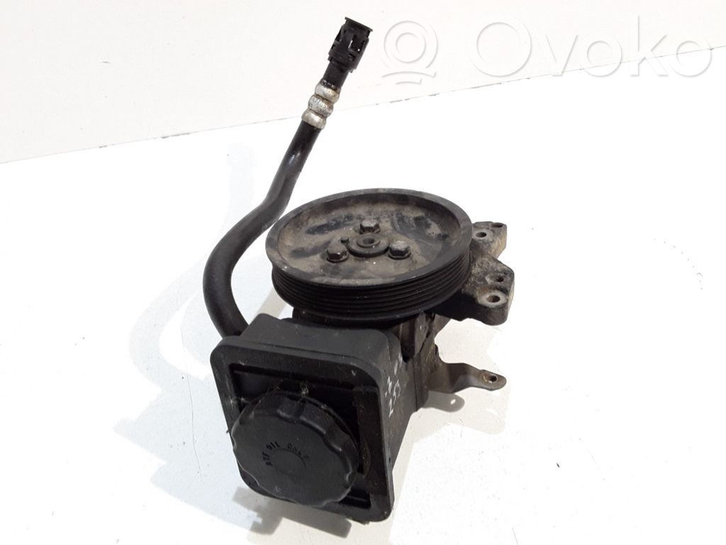 Ohjaustehostimen pumppu   6759212