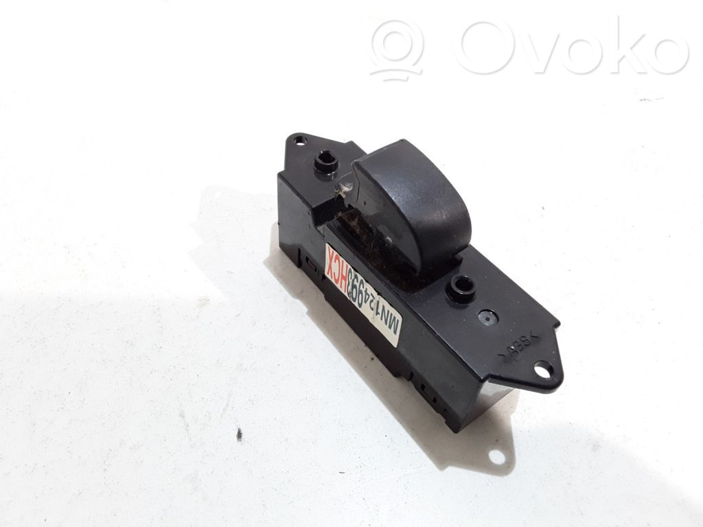 Mitsubishi Lancer Electric window control switch 