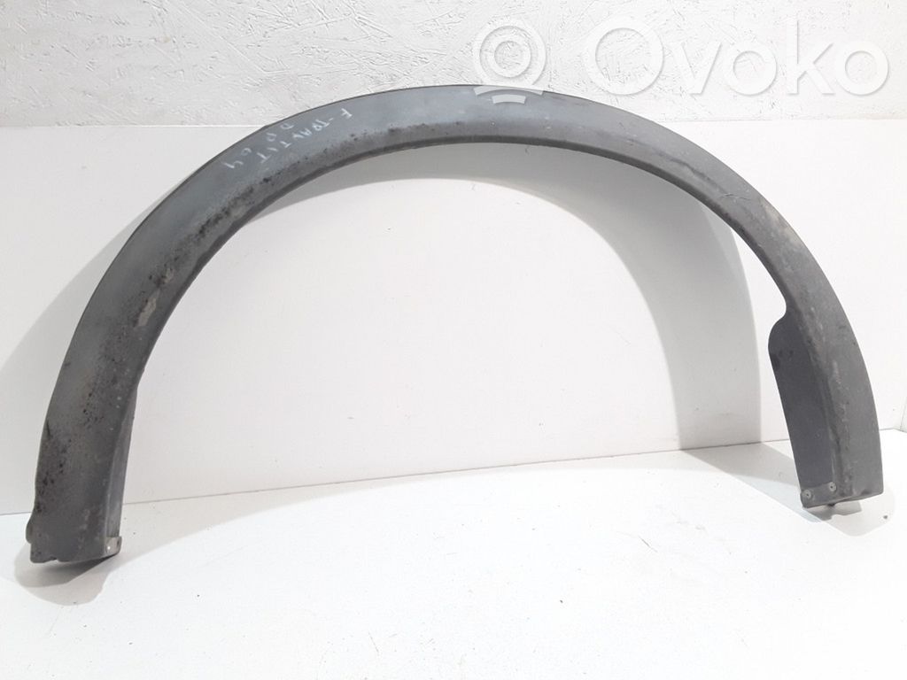 Front arch trim
