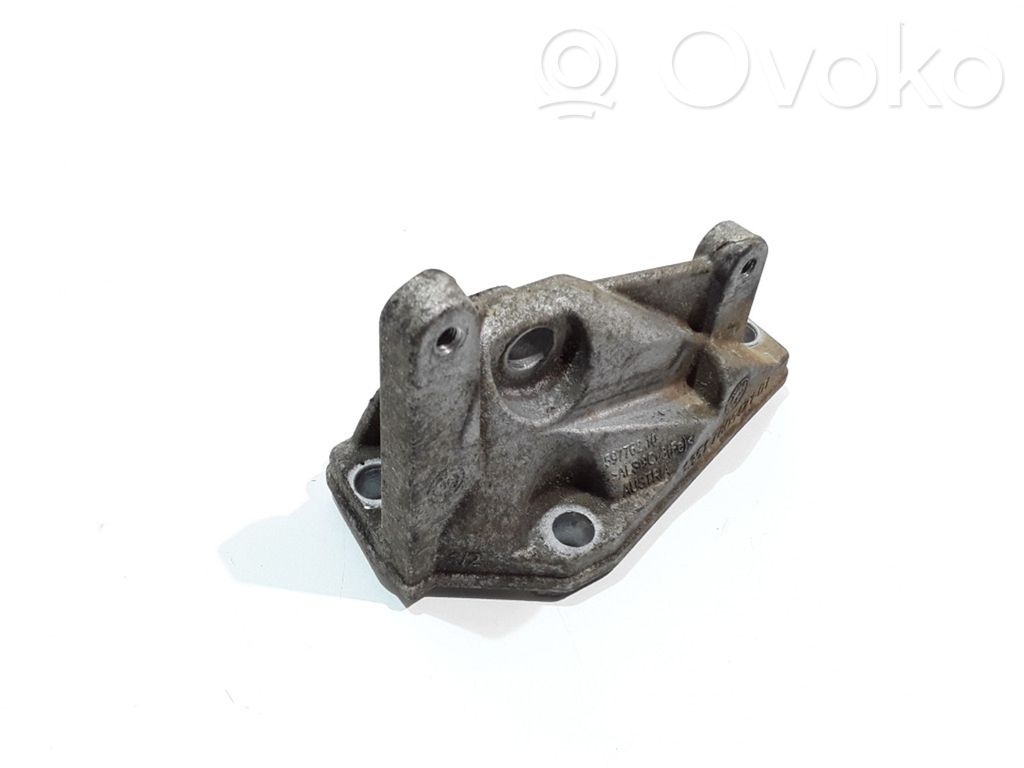 Engine mounting bracket   1351780542101