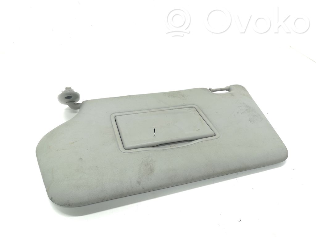 Sun visor