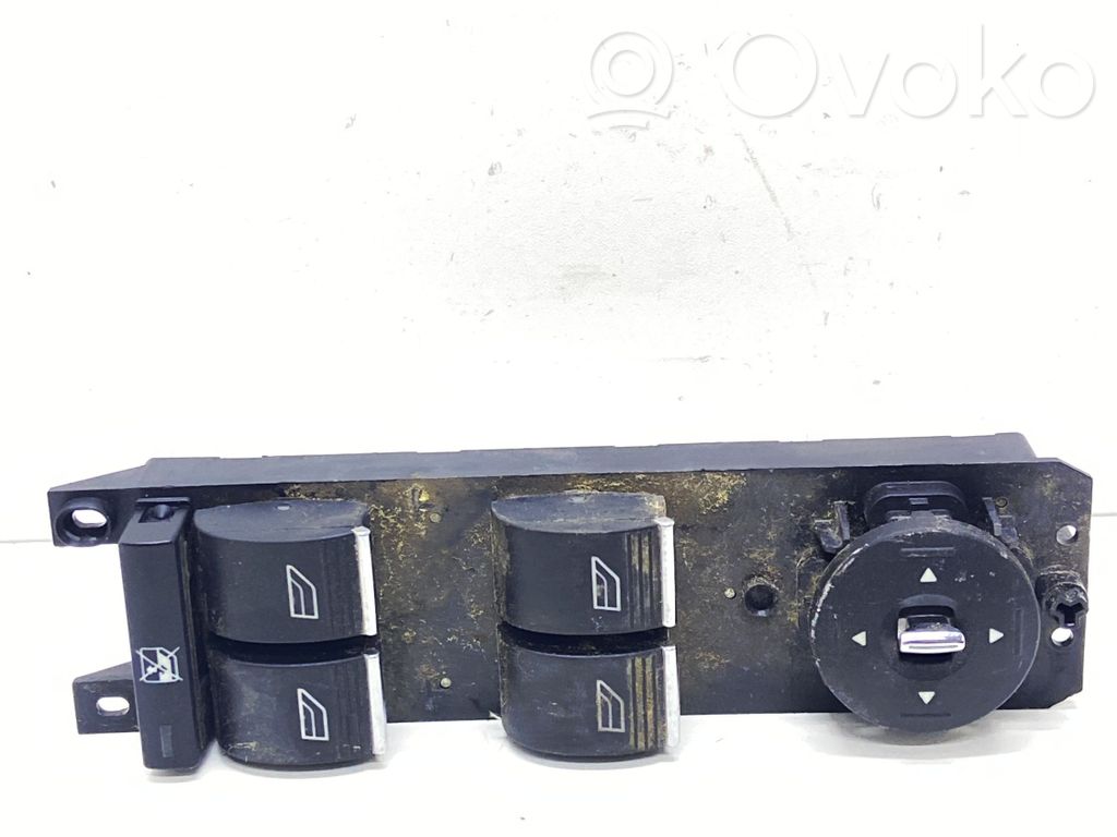 Ford Kuga II Electric window control switch 