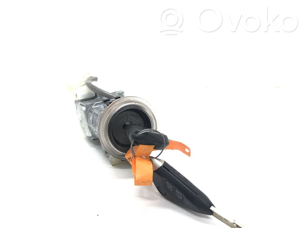 Užvedimo spynelė   88215AG000,X1T25971